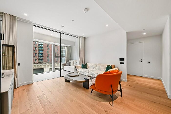 2 Bedroom Apartment To Rent In Koa House, Electric Boulevard, London, SW11