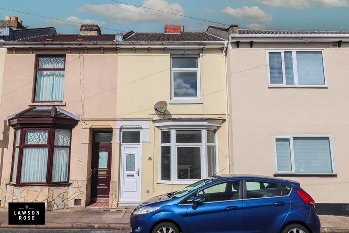 3 Bedroom Terraced House To Rent In Prince Albert Road, Southsea, PO4