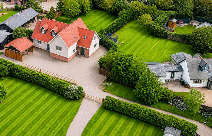 3 Bedroom Detached House For Sale In Fox Glove Farm, Hatfield Heath, CM22