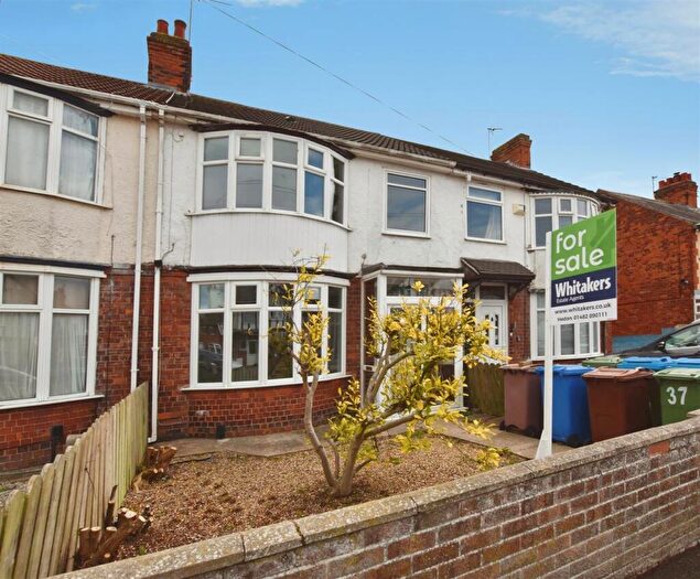 3 Bedroom Terraced House For Sale In Lascelles Avenue, Withernsea, HU19