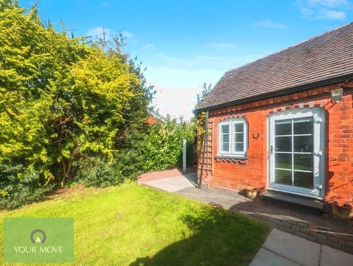 1 Bedroom Flat To Rent In Ednall Lane, Bromsgrove, Worcestershire, B60