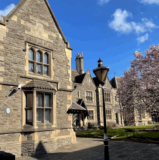 1 Bedroom House To Rent In Flat Old Market Street, Bristol, Bristol, BS2