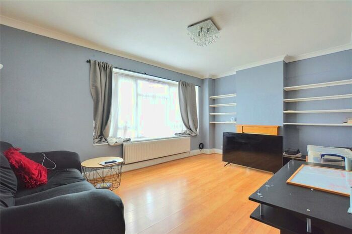 2 Bedroom Apartment To Rent In Gregory House, Brook Lane, London, SE3