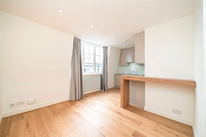 1 Bedroom Flat To Rent In Strutton Ground, London, SW1P