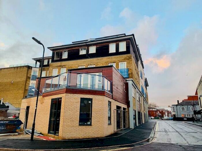 2 Bedroom Apartment To Rent In Bedford Place, Central, SO15