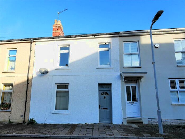 3 Bedroom Terraced House To Rent In Salop Place, Penarth, CF64