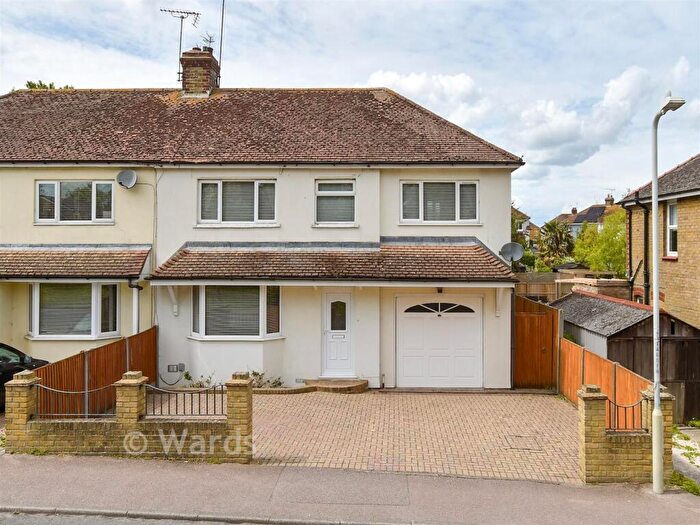 3 Bedroom Semi-Detached House For Sale In Telegraph Road, Deal, Kent, CT14