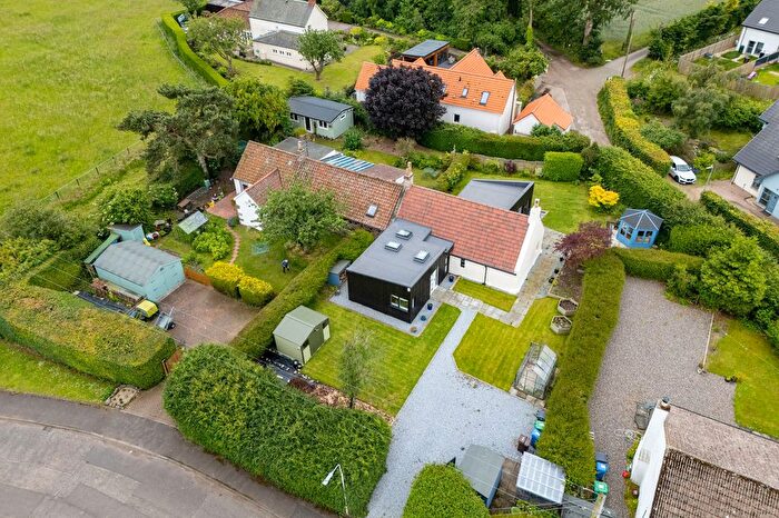 2 Bedroom Semi Detached Bungalow For Sale In Woodend Road, Gauldry, DD6