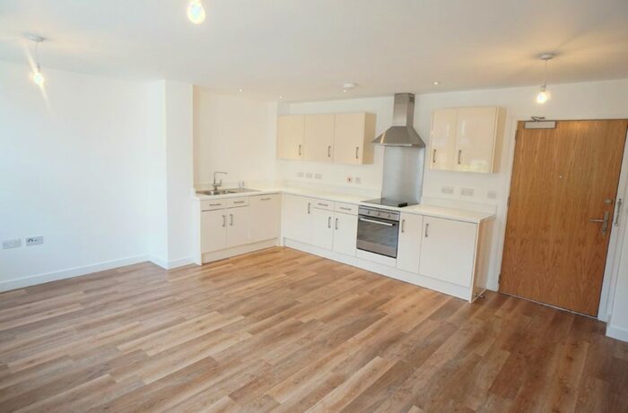 1 Bedroom Flat To Rent In Cheap Street, Newbury, RG14