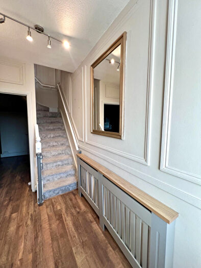 2 Bedroom Terraced House To Rent In Tiverton Road, Edmonton, N18