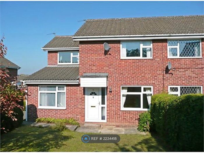 3 Bedroom Semi-Detached House To Rent In Blackburn Crescent, Chapeltown, Sheffield, S35