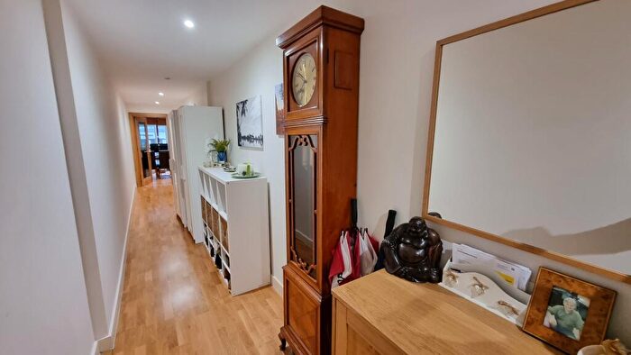 2 Bedroom Flat To Rent In Vantage Quay, Brewer Street, M1