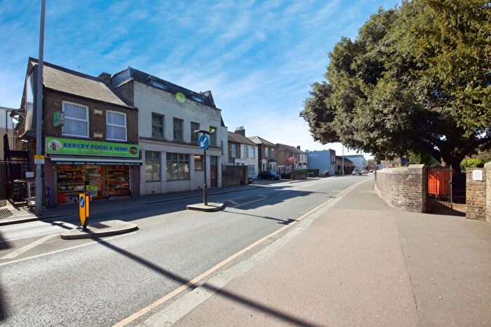 1 Bedroom Apartment To Rent In Alma Point, Leyton, E10