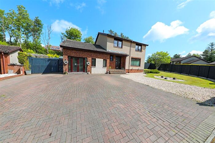 5 Bedroom Detached House For Sale In Lochnagar Court, Glenrothes, KY6