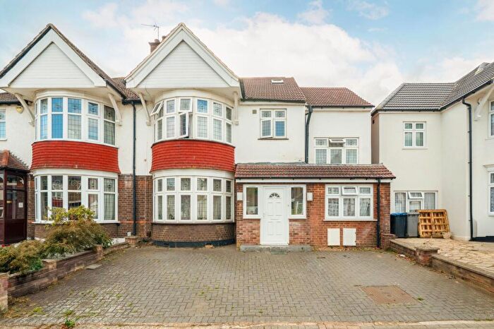 8 Bedroom Semi Detached House For Sale In Churchill Avenue, Harrow, HA3