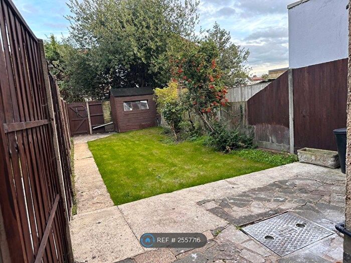 3 Bedroom Terraced House To Rent In Tudor Road, Hayes, UB3
