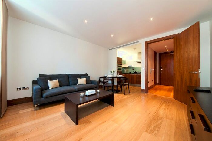 1 Bedroom Flat To Rent In Parkview Residence, Baker Street, London, NW1