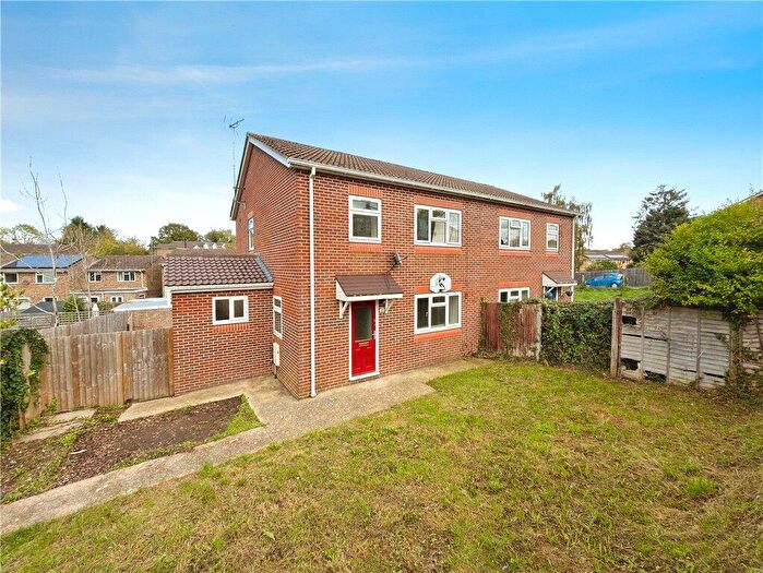 3 Bedroom Semi-Detached House For Sale In Chambers Avenue, Romsey, Hampshire, SO51