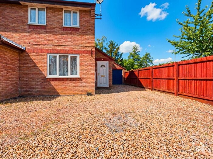 2 Bedroom Semi Detached House For Sale In Wycliffe Grove, Peterborough, PE4
