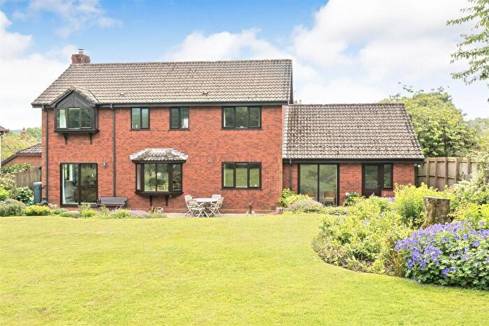 4 Bedroom Detached House For Sale In Plymtree, Cullompton, EX15
