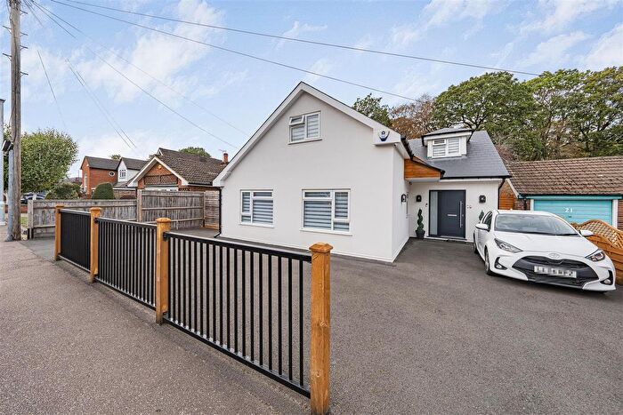 5 Bedroom Detached House For Sale In Woodside Road, Bricket Wood, St. Albans, AL2