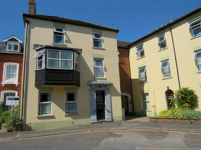 1 Bedroom Property To Rent In Harcourt Terrace, Salisbury SP2