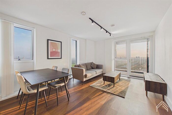 2 Bedroom Apartment To Rent In Waterway House, London, NW10