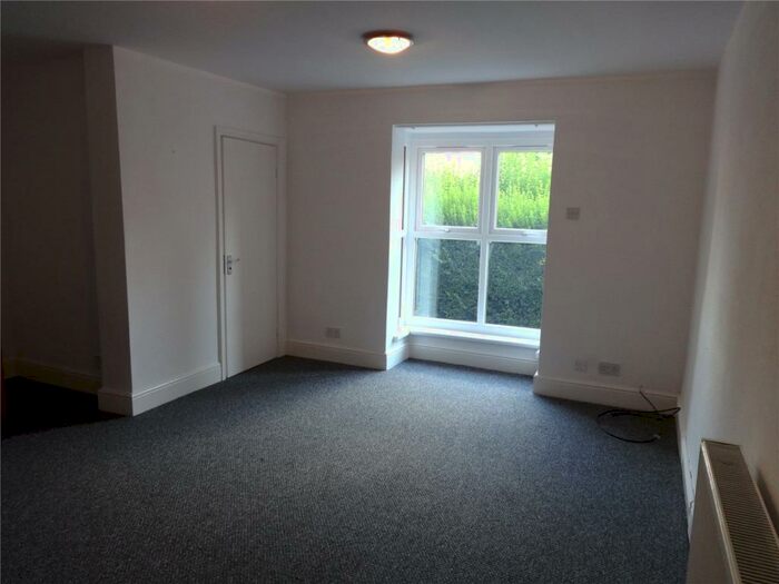Apartment To Rent In Forest Road, Moseley, Birmingham, West Midlands, B13