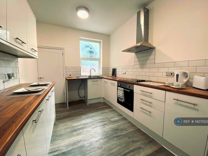 4 Bedroom Terraced House To Rent In Hornby Road, Liverpool, L20