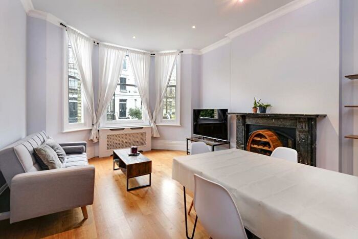 1 Bedroom Flat To Rent In Crossfield Road, Belsize Park, NW3