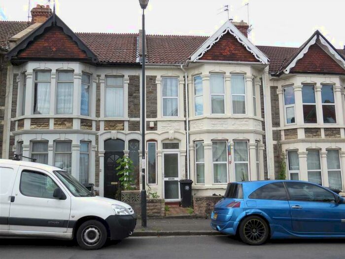 6 Bedroom Property To Rent In Brentry Road, Fishponds, Bristol, BS16