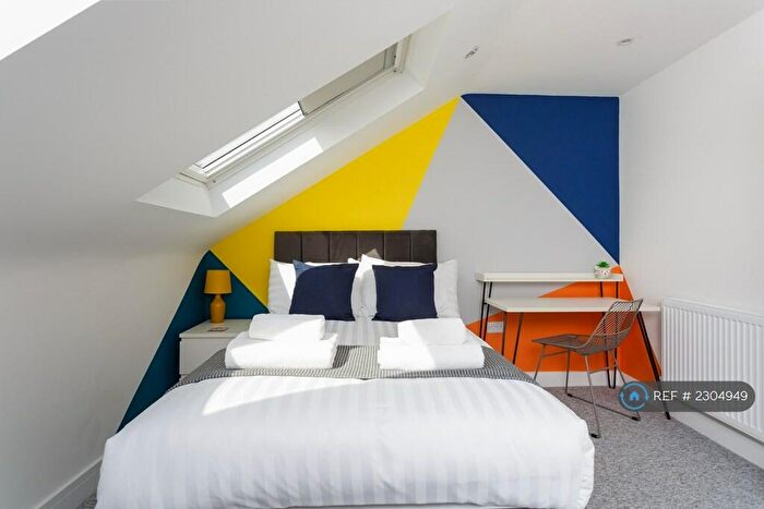 7 Bedroom Terraced House To Rent In Norman Road, Southsea, PO4