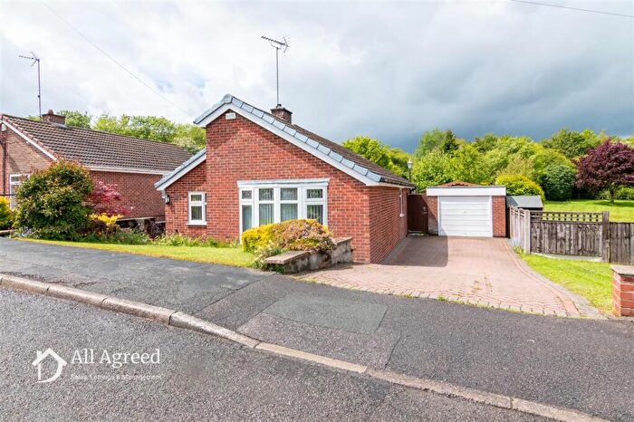 3 Bedroom Bungalow For Sale In Ferrers Way, Ripley, DE5