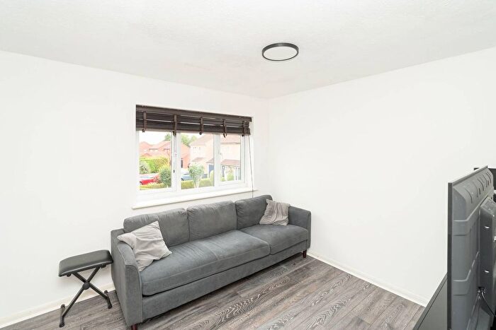 1 Bedroom Flat To Rent In Shirley Road, Hemel Hempstead, Abbots Langley, WD5