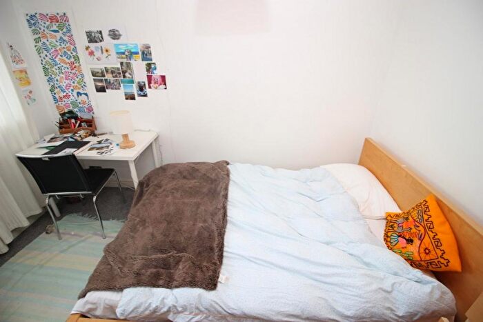 5 Bedroom Terraced House To Rent In Park View Grove, Leeds, West Yorkshire, LS4