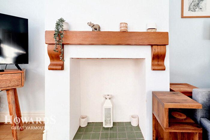 3 Bedroom Terraced House For Sale In Tan Lane, Caister-on-Sea, NR30