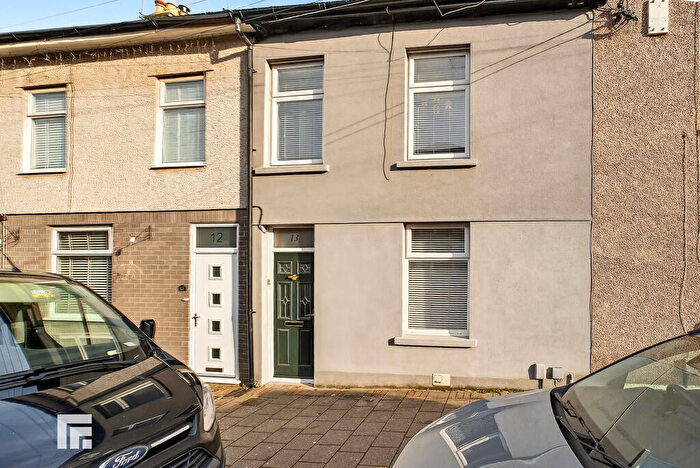 3 Bedroom Terraced House For Sale In Dock Street, Cogan, Penarth, CF64
