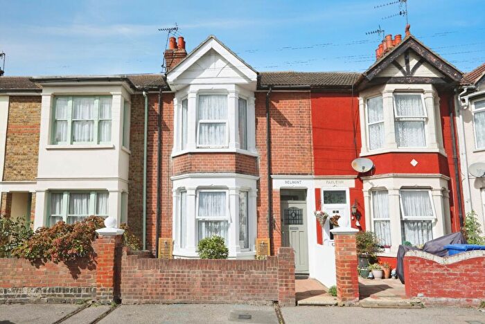 3 Bedroom Terraced House For Sale In Coronation Road, Sheerness, Kent, ME12