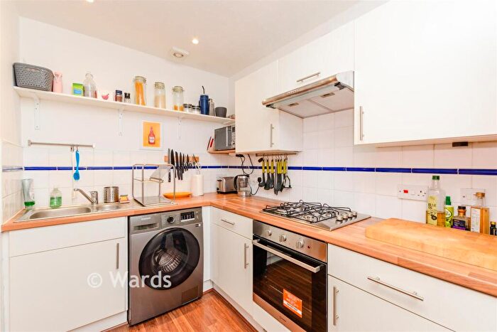 2 Bedroom Apartment For Sale In Valetta Way, Rochester, Kent, ME1