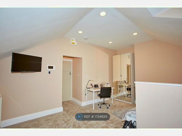 Studio To Rent In Warwick Row, Coventry, CV1