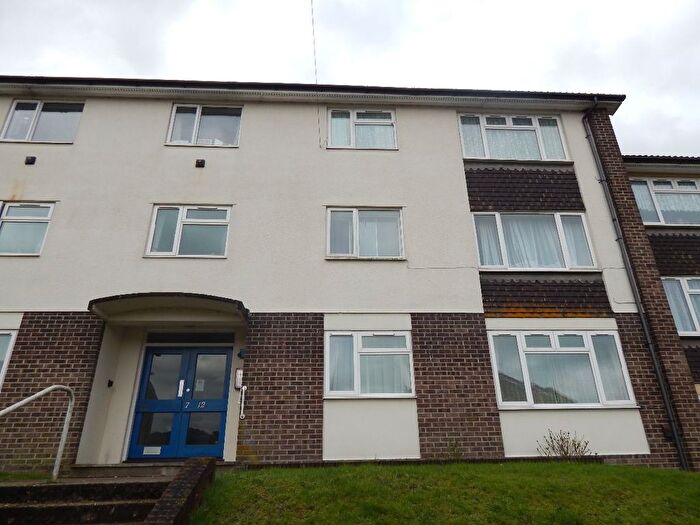 2 Bedroom Flat To Rent In George Street, Dover, CT17