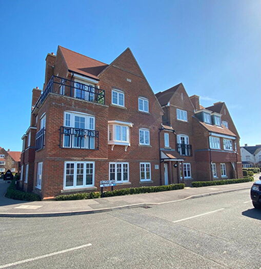 2 Bedroom Apartment For Sale In Millpond Lane, RH12