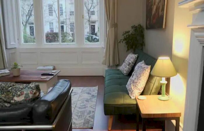 1 Bedroom Flat To Rent In Lansdowne Crescent, Glasgow, G20