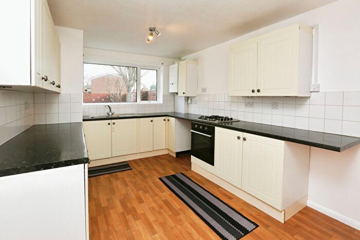 3 Bedroom End Of Terrace House For Sale In Naish Drive, Gosport, Hampshire, PO12