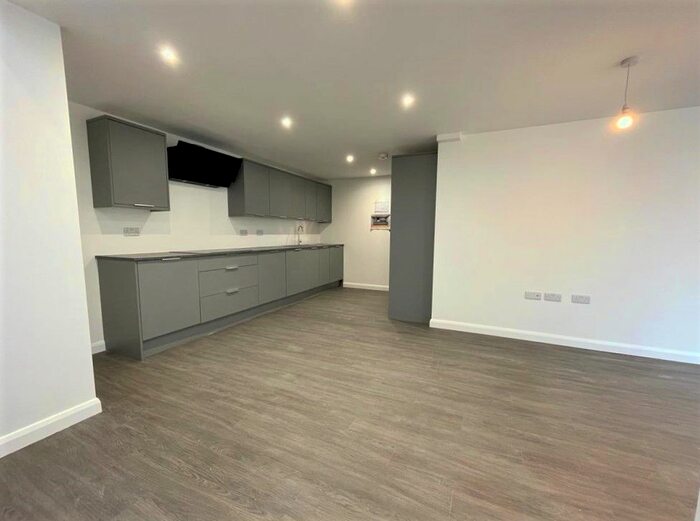 1 Bedroom Flat To Rent In High Street, Croydon, CR0