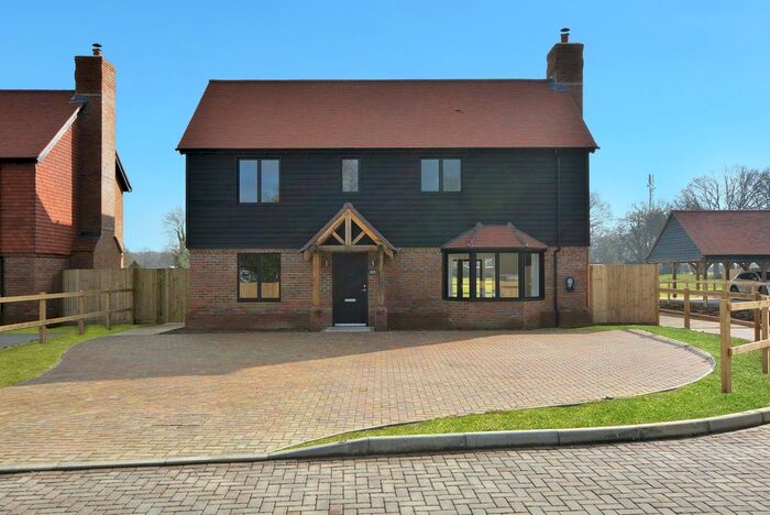 3 Bedroom Detached House For Sale In Oaks Green, Ashford Road, TN26