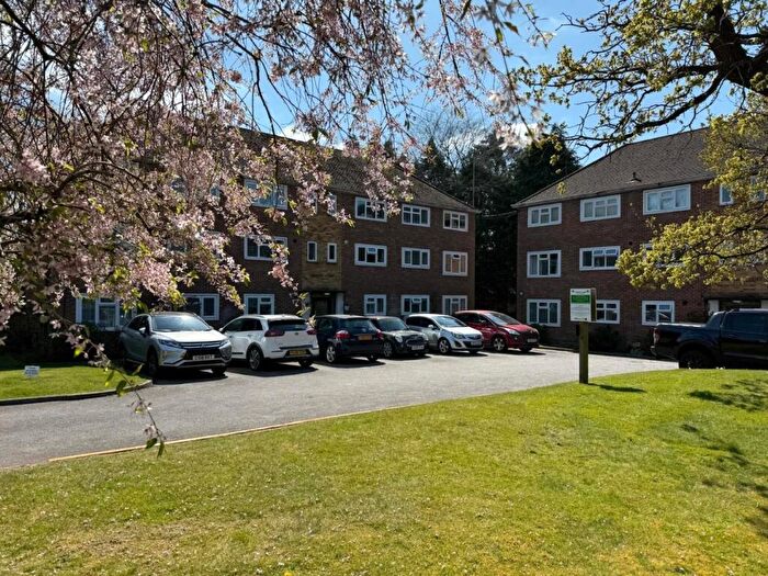 2 Bedroom Flat To Rent In Station Parade, Virginia Water, GU25