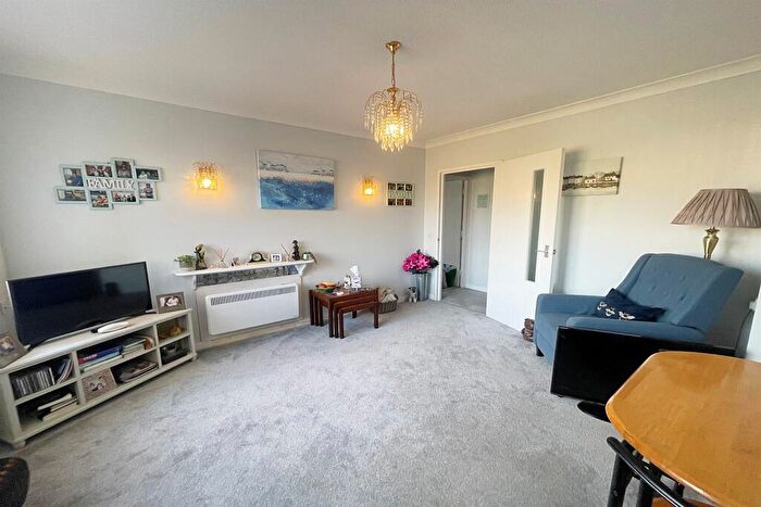 1 Bedroom Flat To Rent In Ferndown, BH22