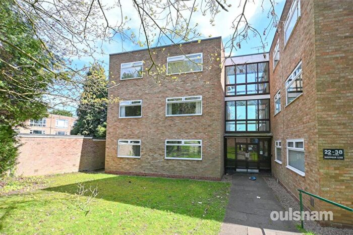 2 Bedroom Apartment For Sale In Sheepmoor Close, Birmingham, West Midlands, B17