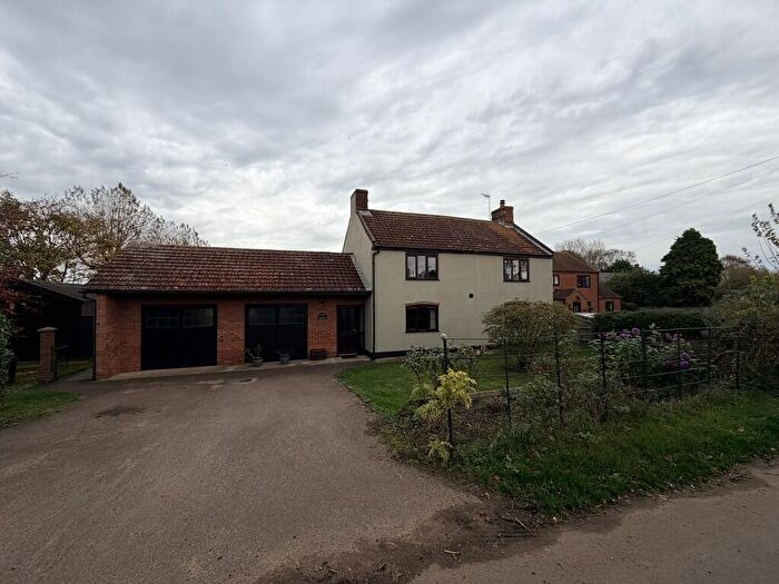 3 Bedroom Detached House To Rent In Low Road, Thurlton, Norwich, NR14